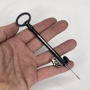 HANDPOKEY PAIN